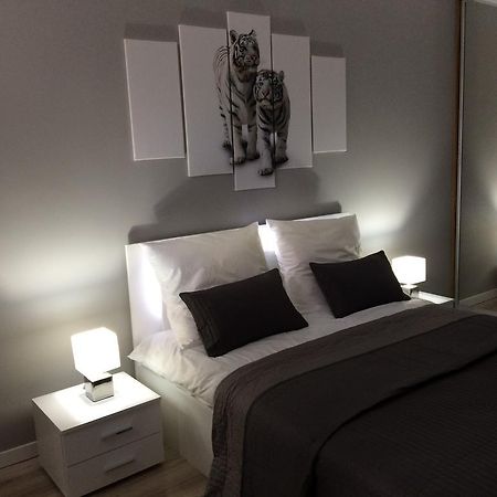 Apartament Na Ogrodach Познан Екстериор снимка