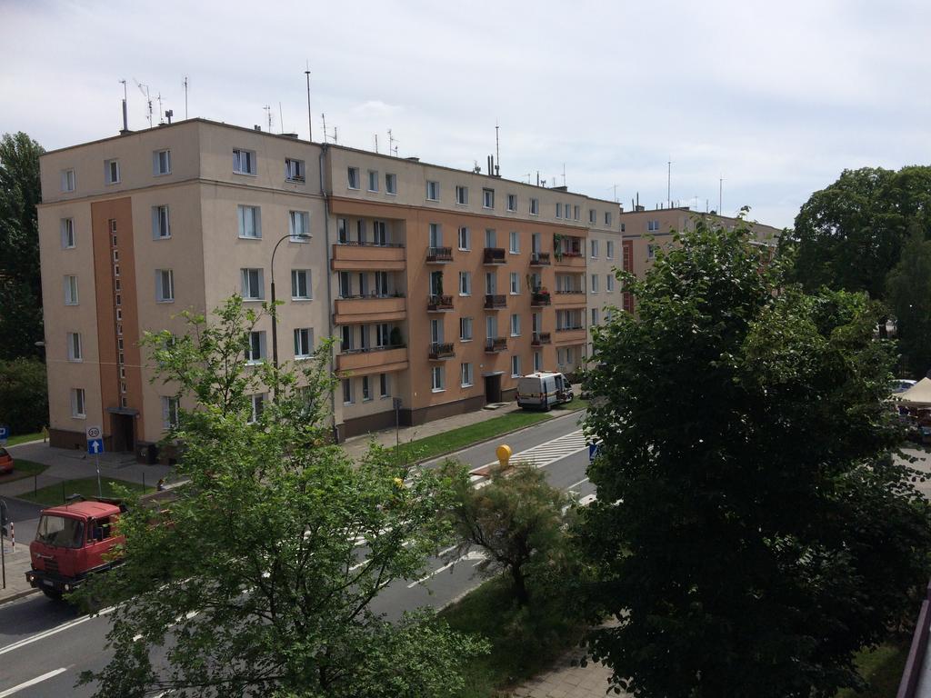 Apartament Na Ogrodach Познан Екстериор снимка